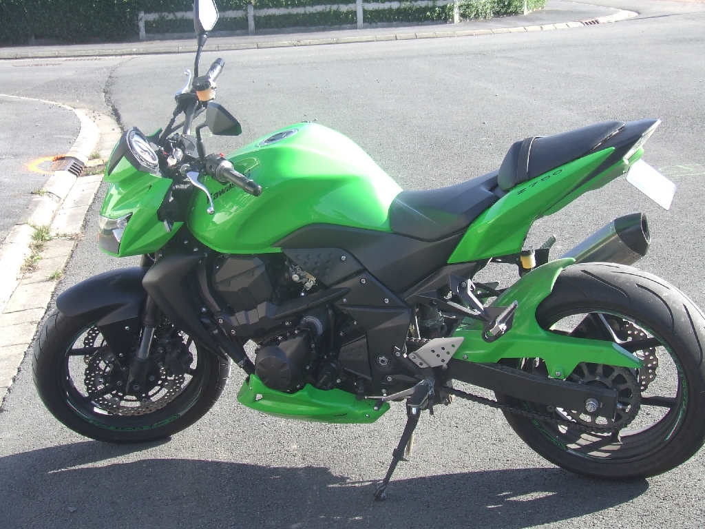 KAWASAKI Z 750  2011 photo 2