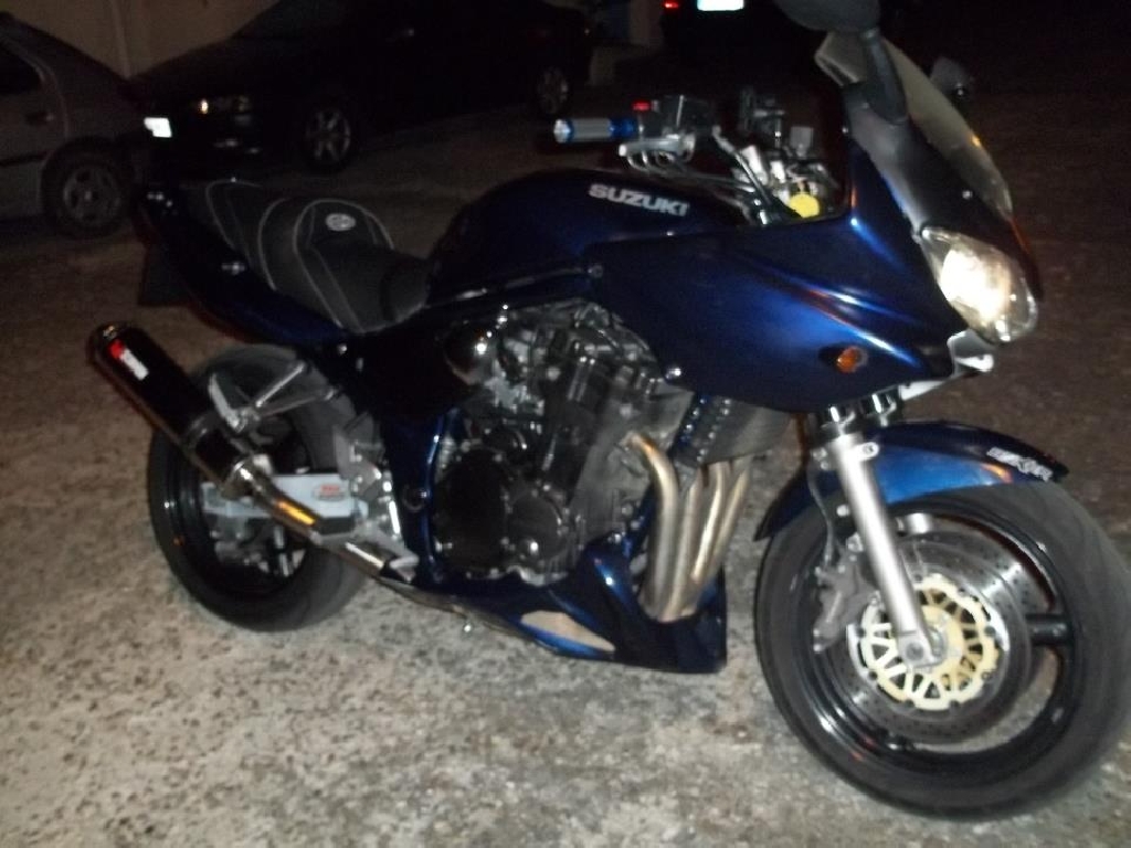 SUZUKI GSX 1200  2002 photo 2