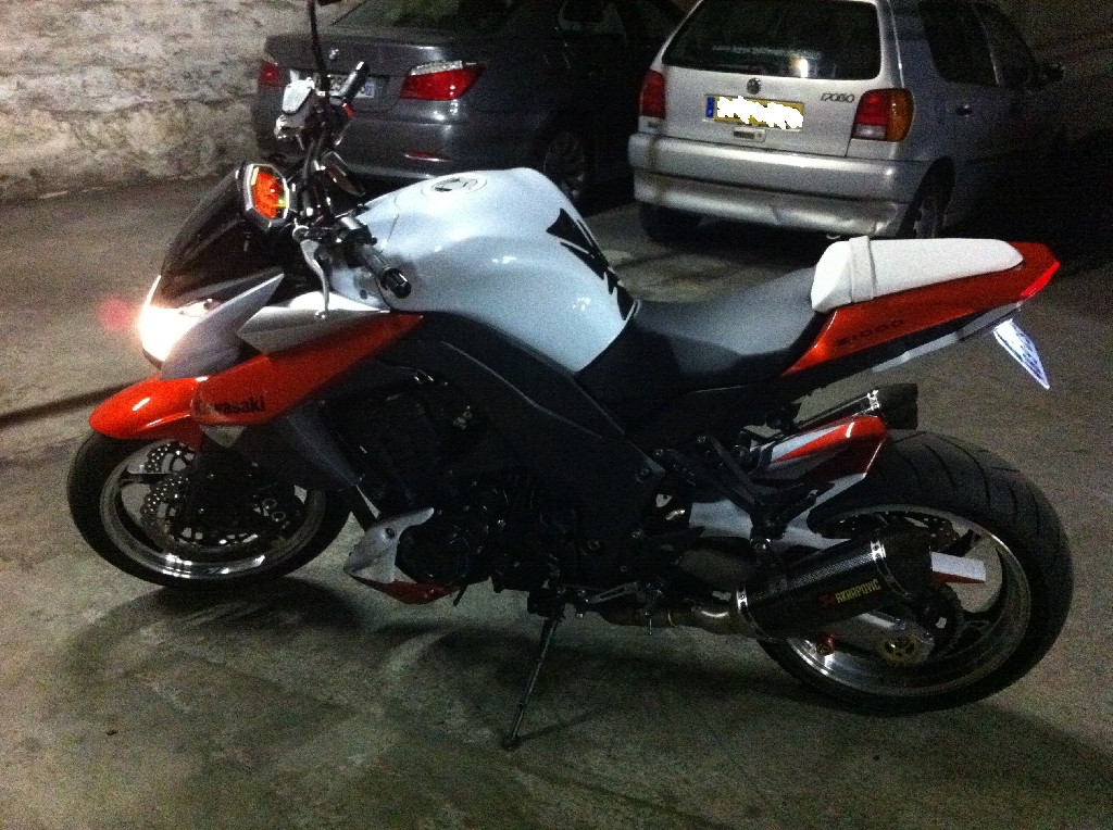 KAWASAKI Z 1000  2010 photo 2