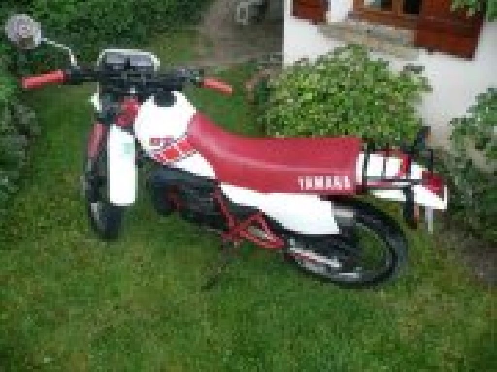YAMAHA DT 125 LC 1986 photo 2