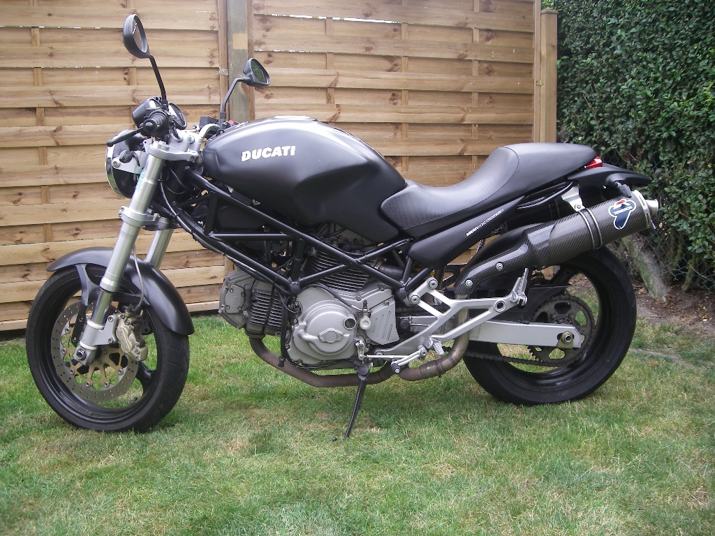 Moto DUCATI Monster 620  occasion