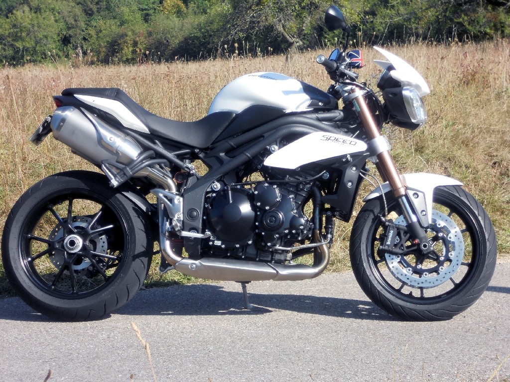 Moto TRIUMPH Speed Triple 1050  occasion