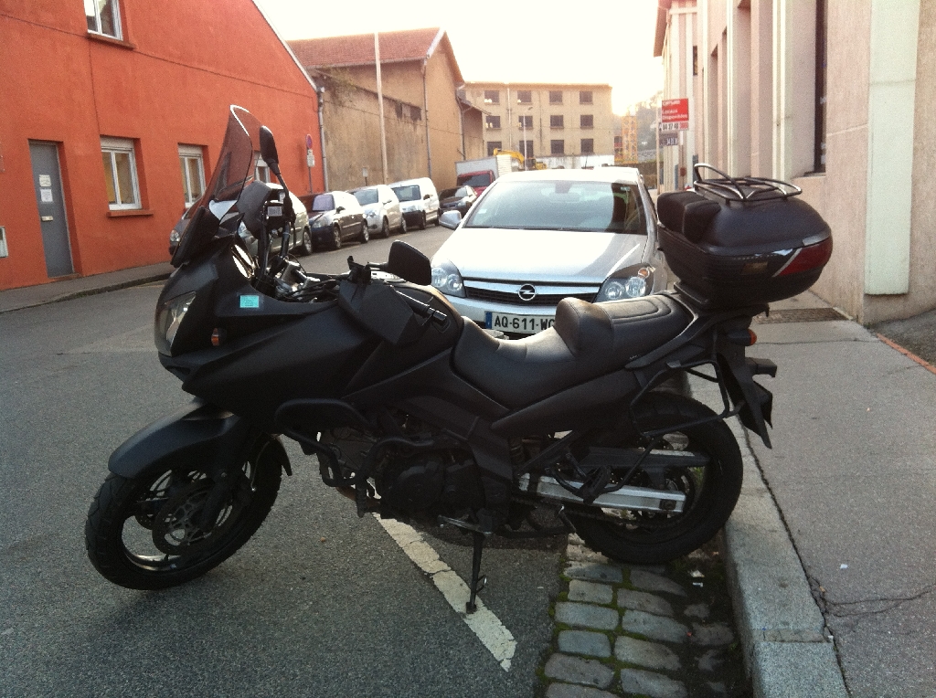 SUZUKI DL V-Strom 650  2004 photo 2