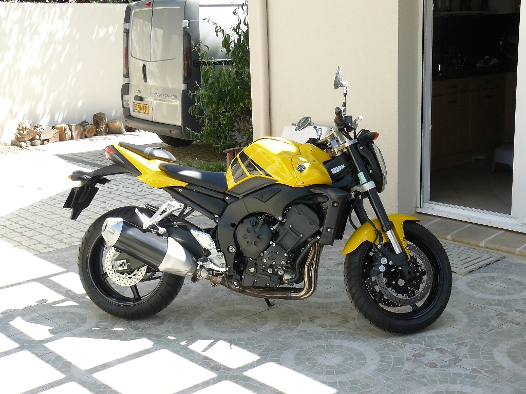 Moto YAMAHA FZ1 N  occasion