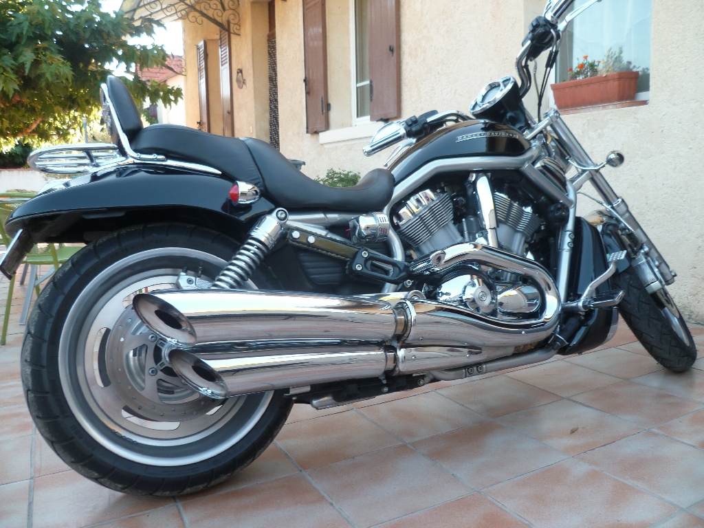 HARLEY-DAVIDSON V-Rod  2006 photo 3