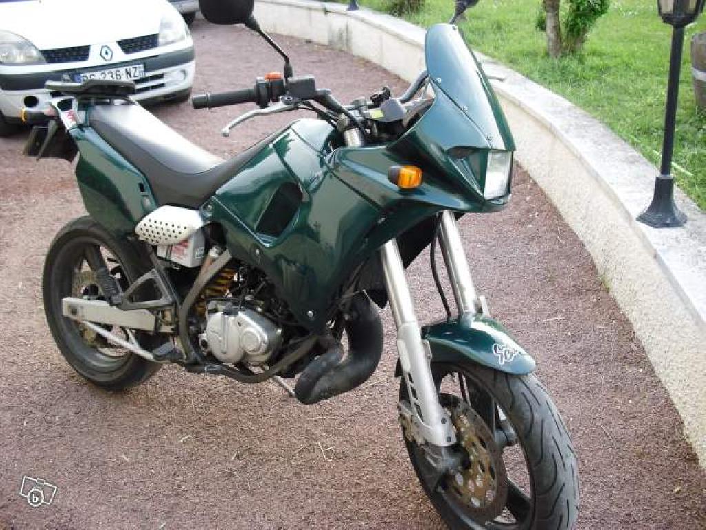 Moto CAGIVA Supercity 125  occasion