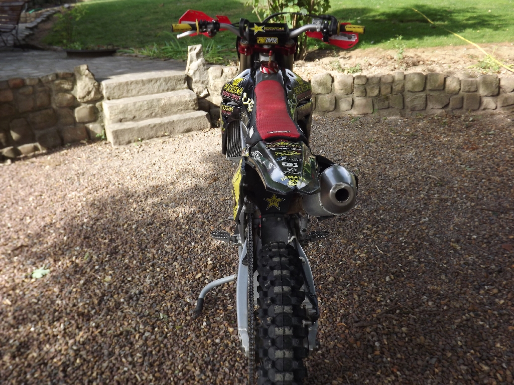 YAMAHA YZ 450 F  2010 photo 3