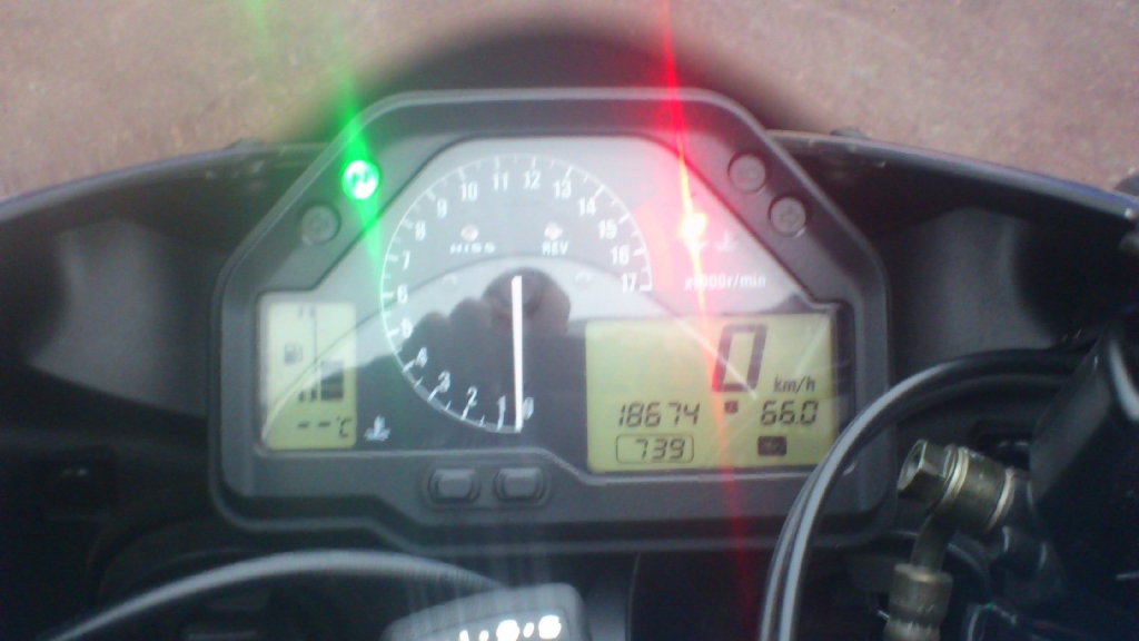 HONDA CBR 600 RR Movistar 2004 photo 2