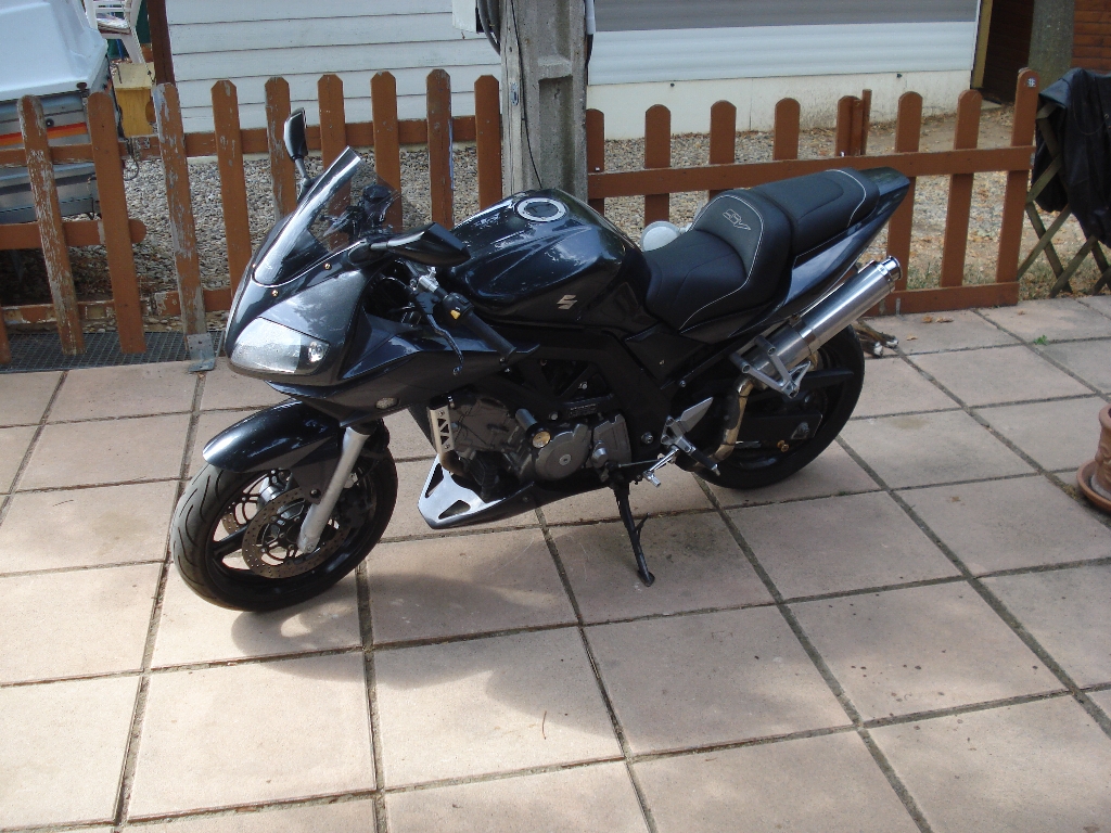 SUZUKI SV 650  2008 photo 3