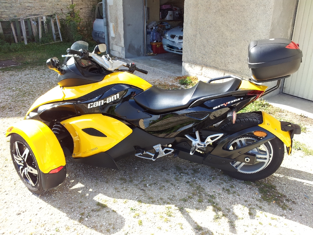 dps can am spyder