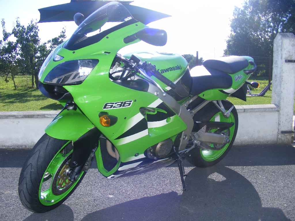 KAWASAKI ZX-636R Ninja  2002 photo 2