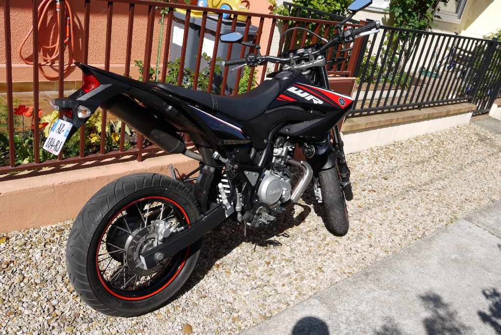 YAMAHA WR 125 X  2010 photo 2