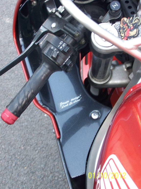 HONDA CBR 900  1998 photo 3