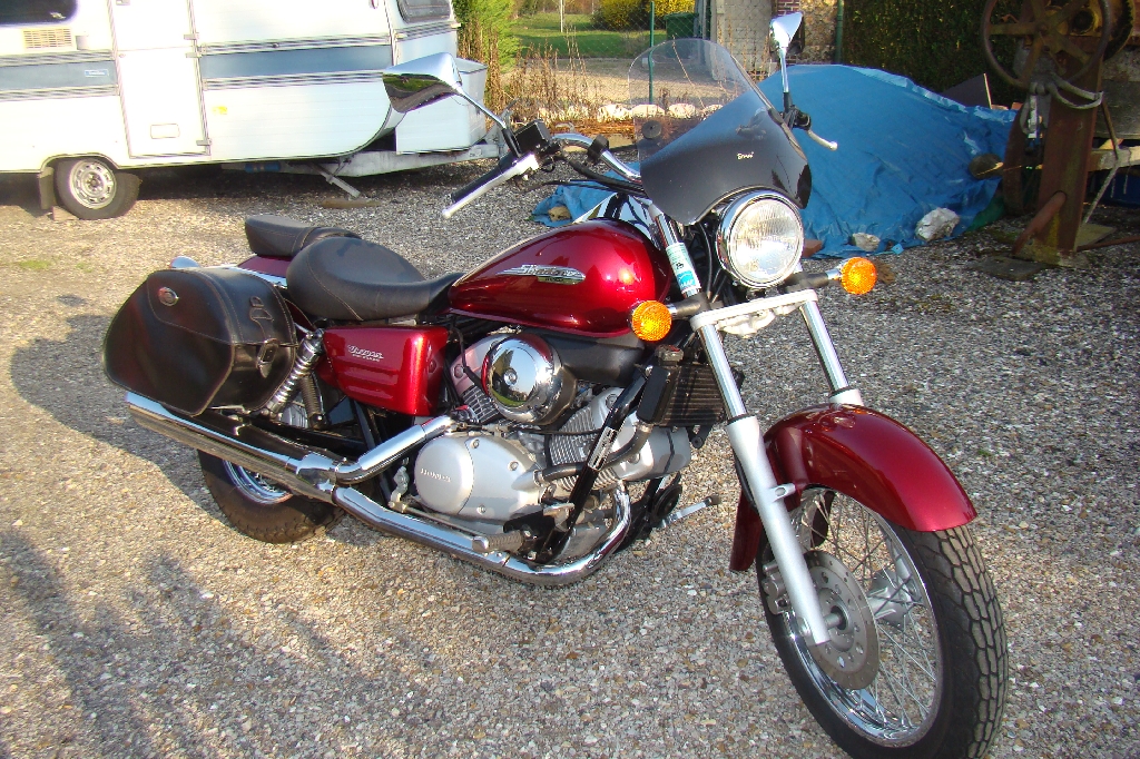 Moto HONDA Shadow 125  occasion