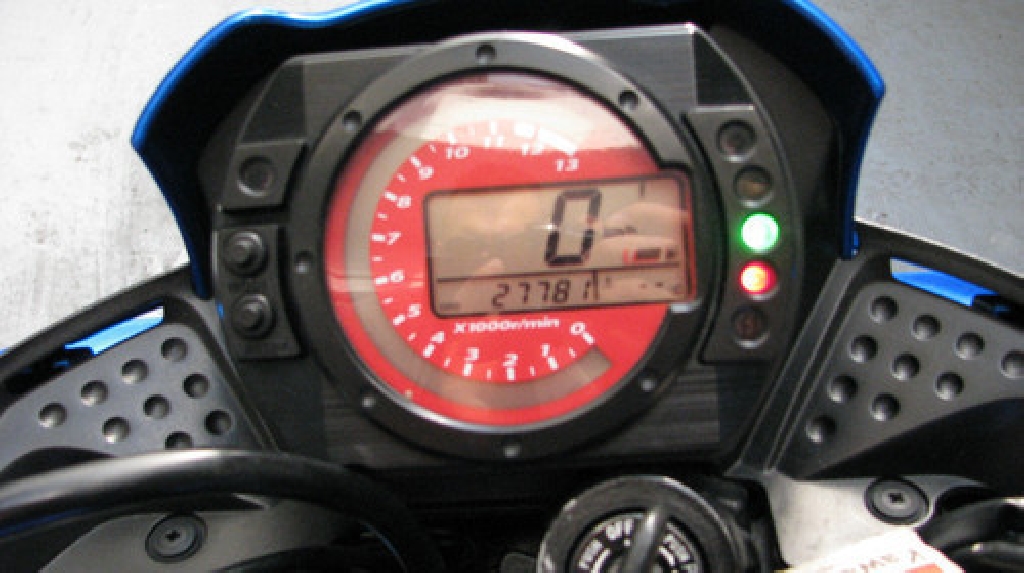KAWASAKI Z 750  2005 photo 2