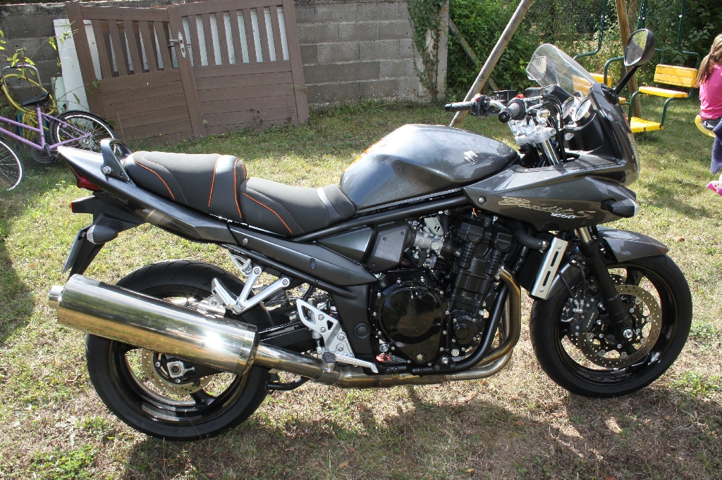 SUZUKI GSF Bandit 1250 S  2010 photo 2