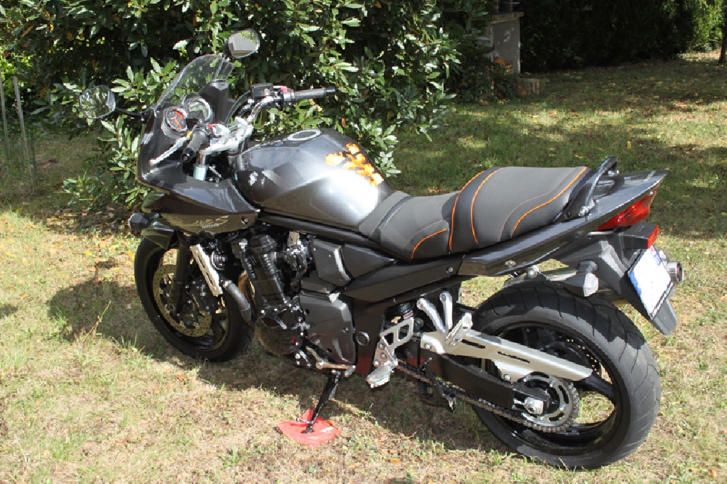 SUZUKI GSF Bandit 1250 S  2010 photo 3