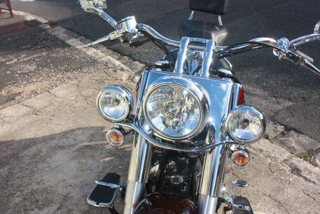 HARLEY-DAVIDSON Softail Deluxe  2010 photo 2