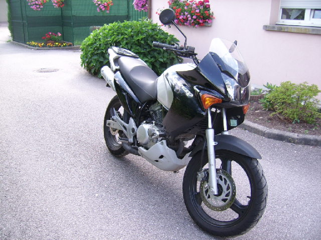 Moto HONDA XL 125 Varadero  occasion