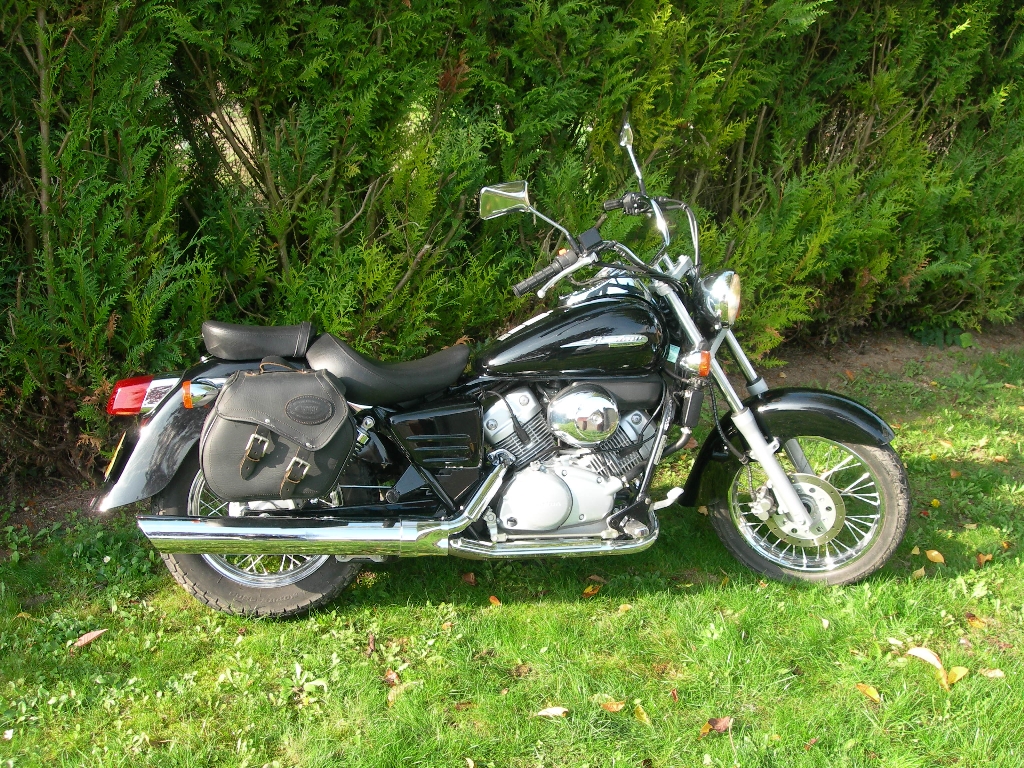 Moto HONDA Shadow 125  occasion