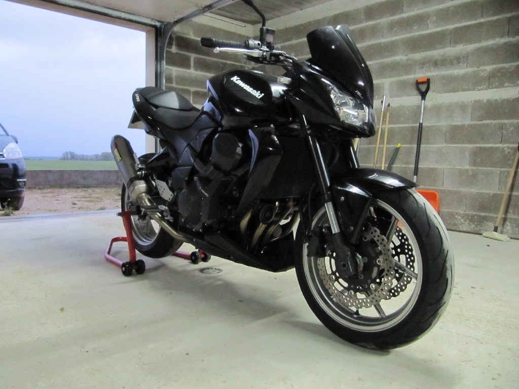 KAWASAKI Z 750  2011 photo 3