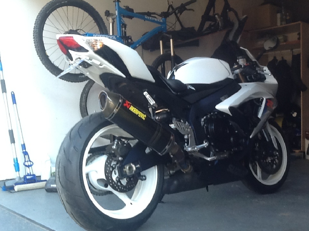 SUZUKI GSX-R 600  2011 photo 3