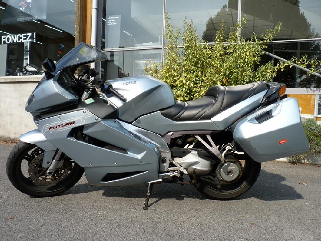 APRILIA RST 1000 Futura  2002 photo 2