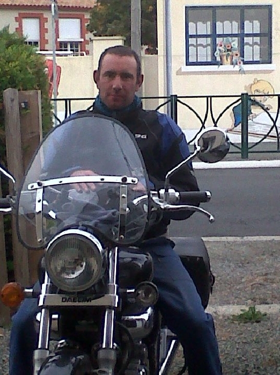 DAELIM VT 125  1998 photo 2