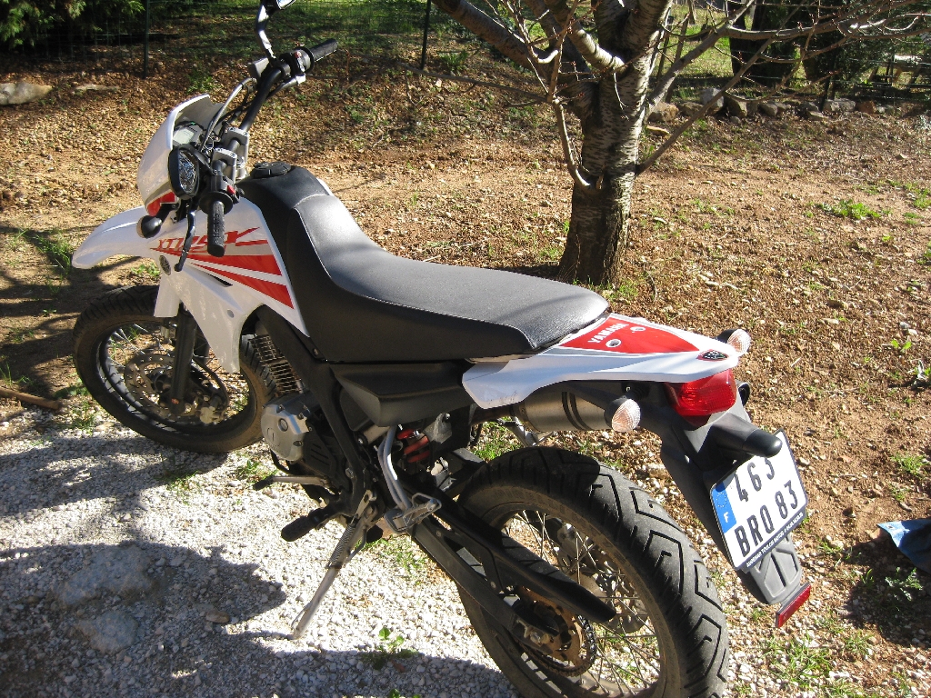 Moto YAMAHA XT 125 X  occasion