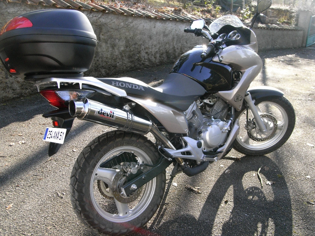 Moto HONDA XL 125 Varadero  occasion