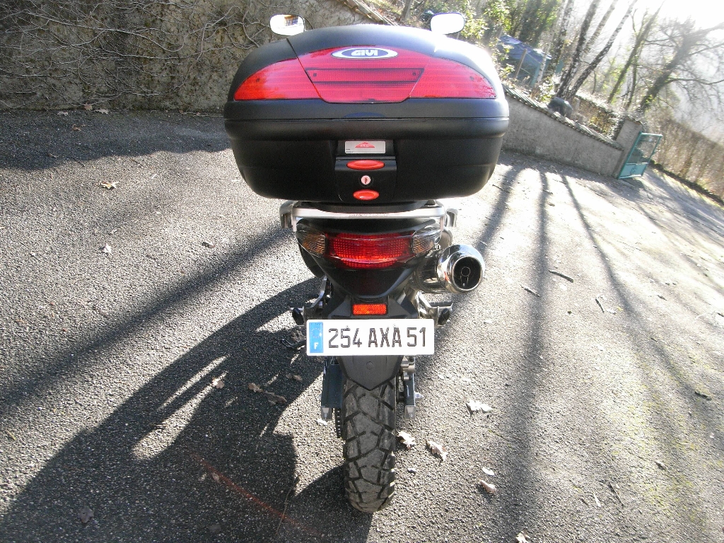 HONDA XL 125 Varadero  2008 photo 2