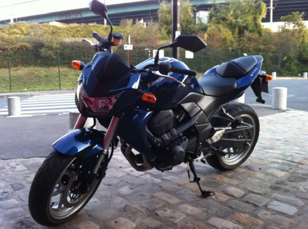 Moto KAWASAKI Z 750  occasion