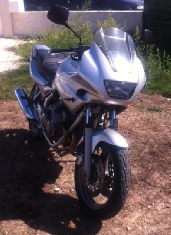 Moto YAMAHA XJ6 N Diversion occasion