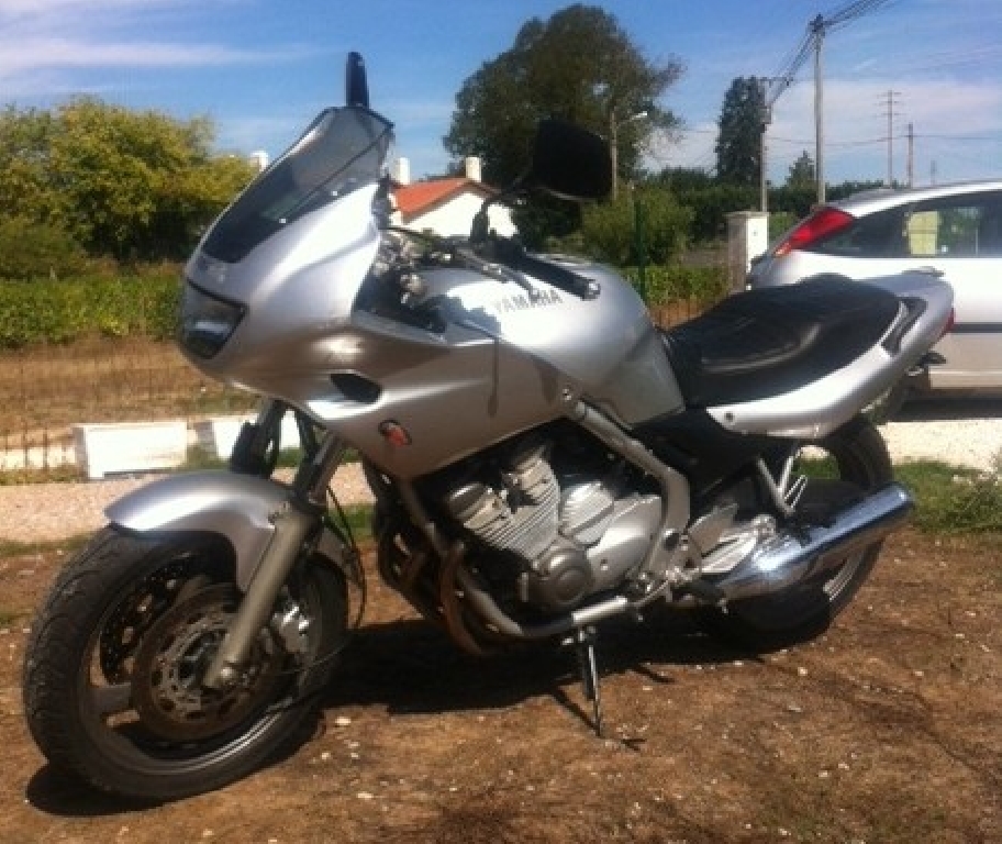 YAMAHA XJ6 N Diversion 2003 photo 2