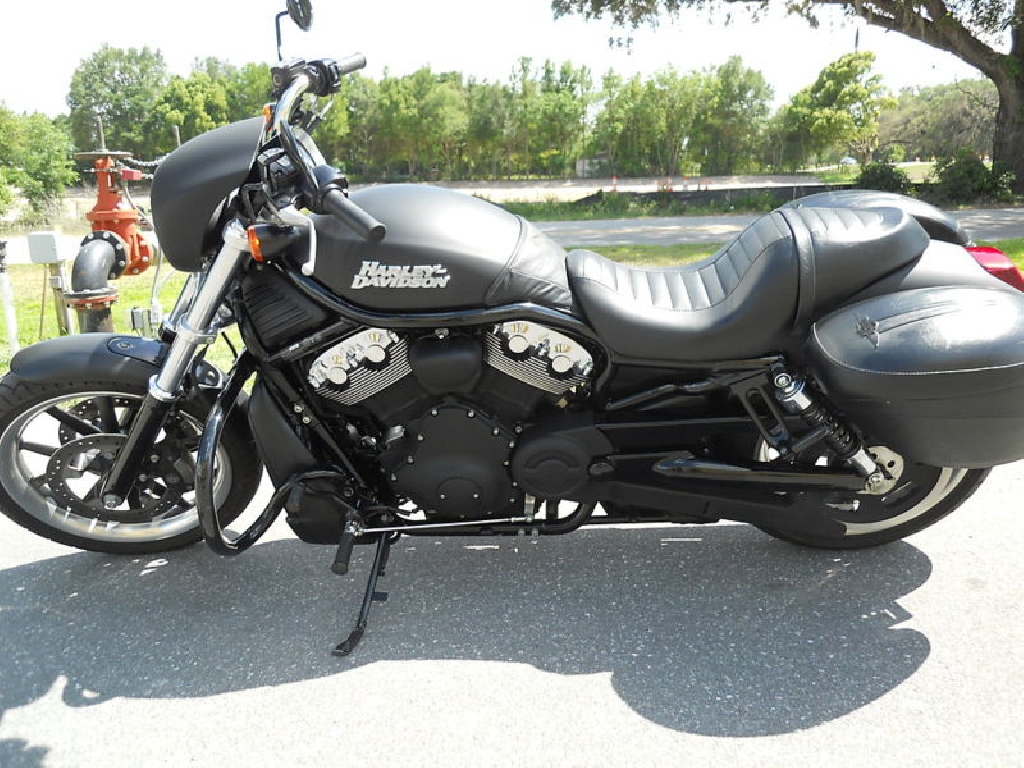 Moto HARLEY-DAVIDSON Night Rod VRSCD NIGHTROD occasion