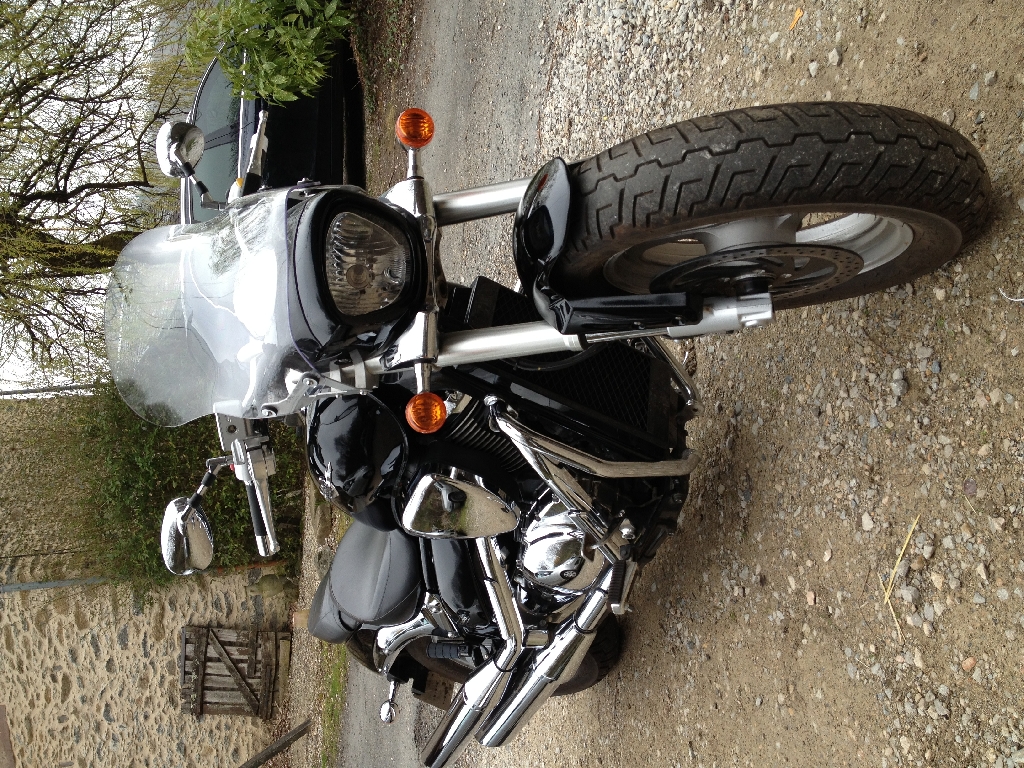 SUZUKI Intruder M 800  2010 photo 2