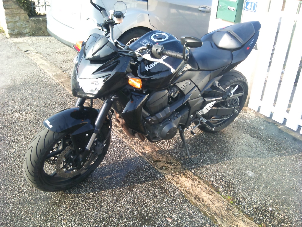KAWASAKI Z 750  2009 photo 2