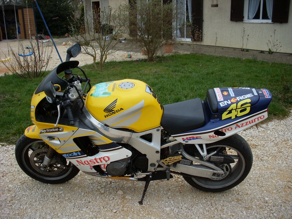 Moto HONDA CBR 900  occasion