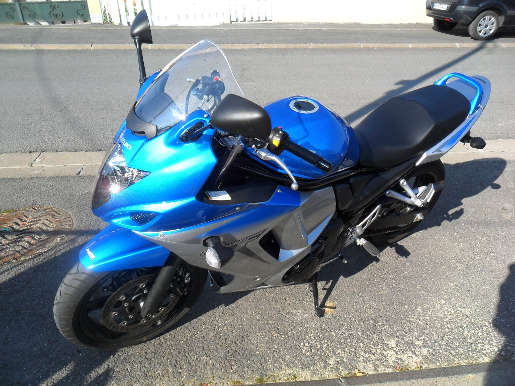 SUZUKI GSX 650 F  2010 photo 2