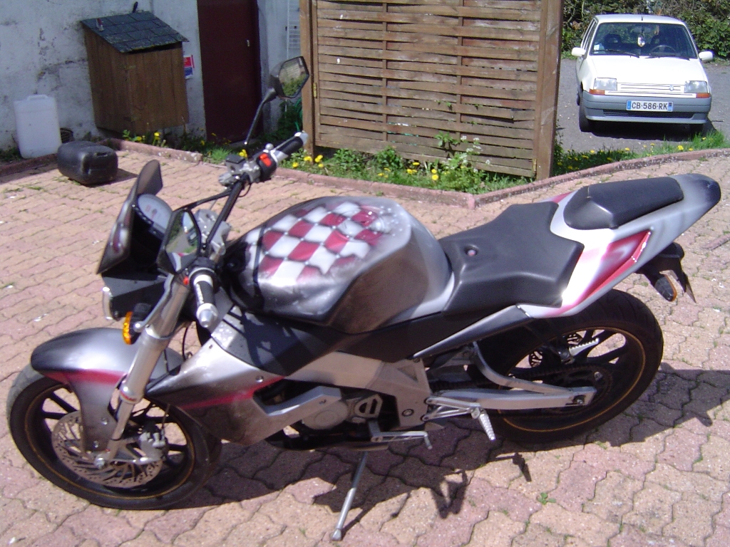DERBI GPR 50  2005 photo 3