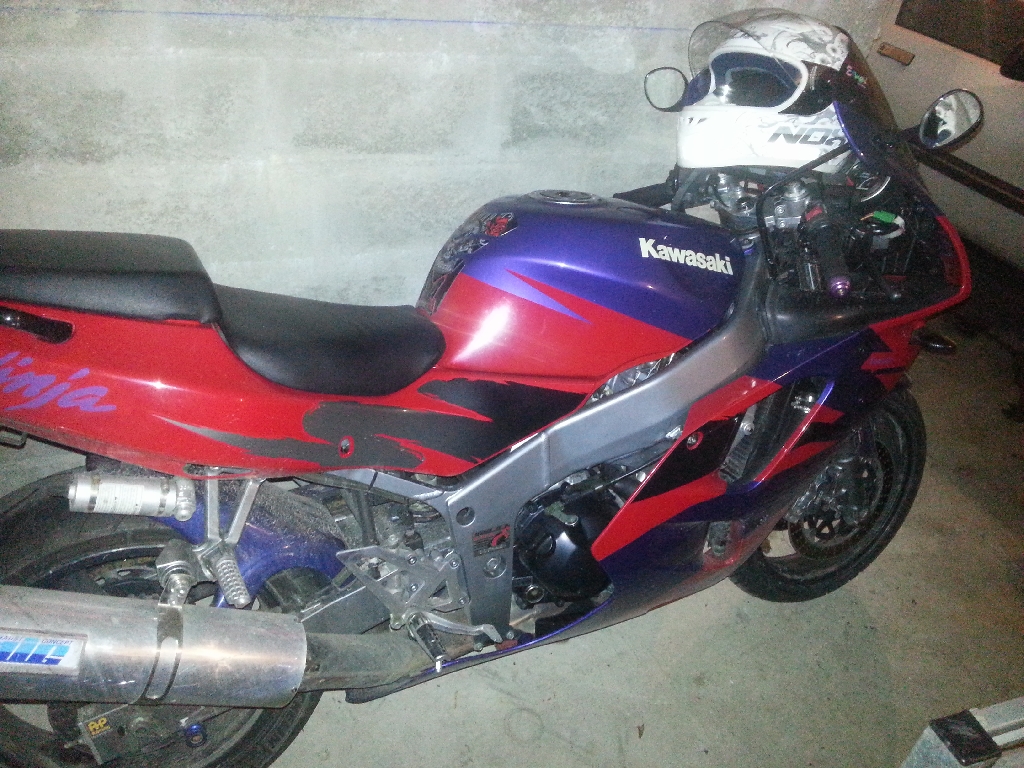 KAWASAKI ZX-6R Ninja  1995 photo 2