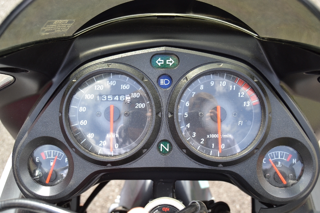 HONDA CBR 125  2008 photo 2