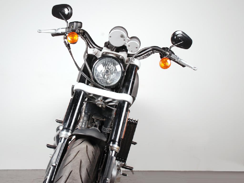 HARLEY-DAVIDSON Sportster XL 1200  2010 photo 4