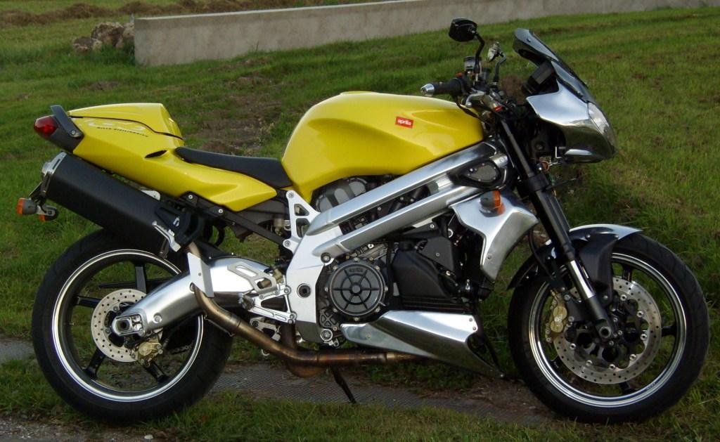 Moto APRILIA SL 1000 Falco  occasion