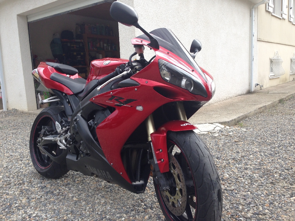 Moto YAMAHA YZF-R1  occasion